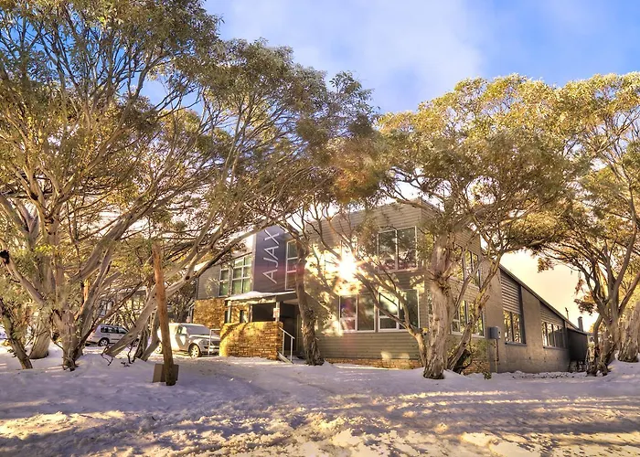 Ajax Ski Club