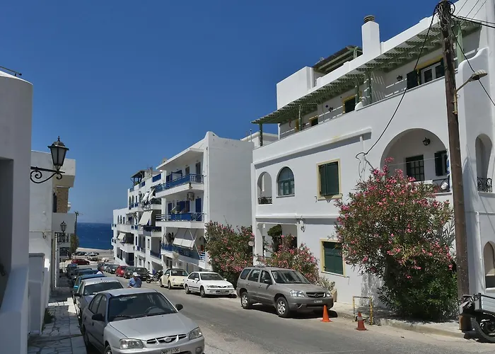 Πικροδάφνες