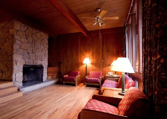 Pipestem Resort State Park