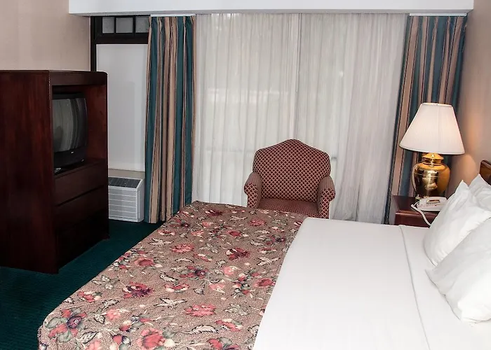 Midland Resort And Convention Center