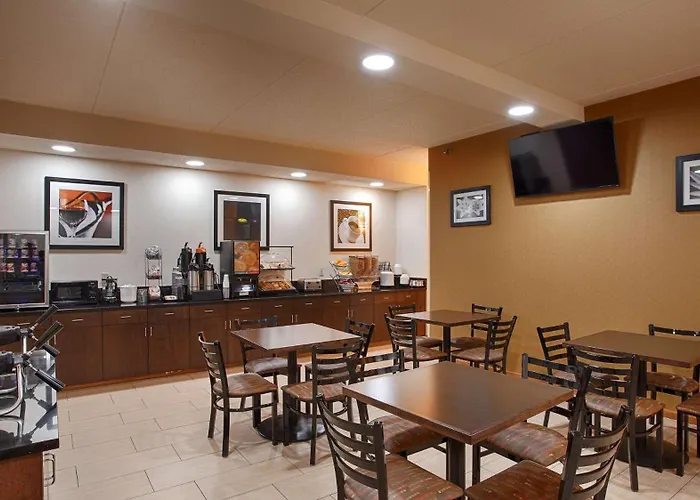 Days Inn By Wyndham Indiana Benjamin Franklin Highway