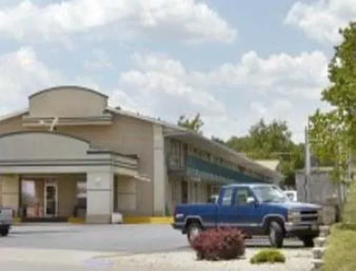 Knights Inn Junction City