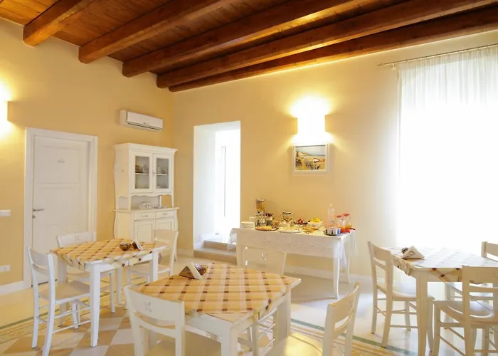 B&B Monsignore