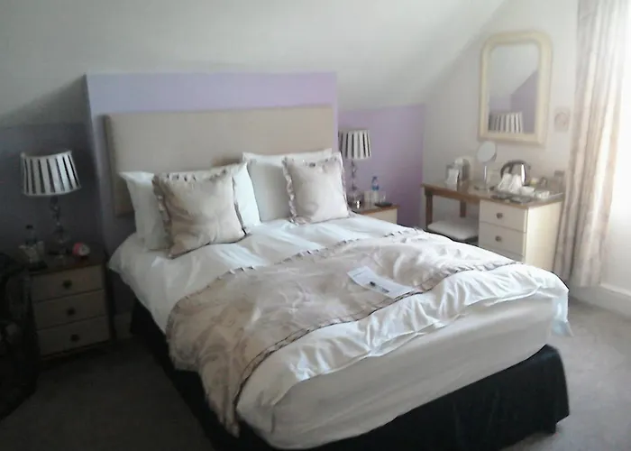 South Lodge Guest House