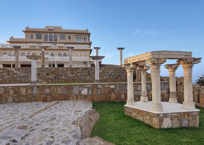 Fateh Safari Suites By Fateh Collection