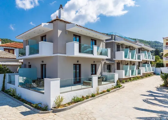 Olia Green Residence