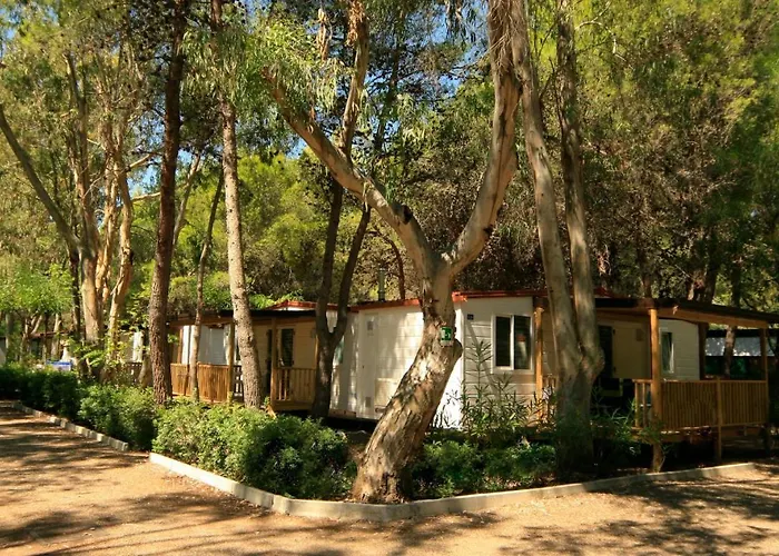 Castroboleto Village