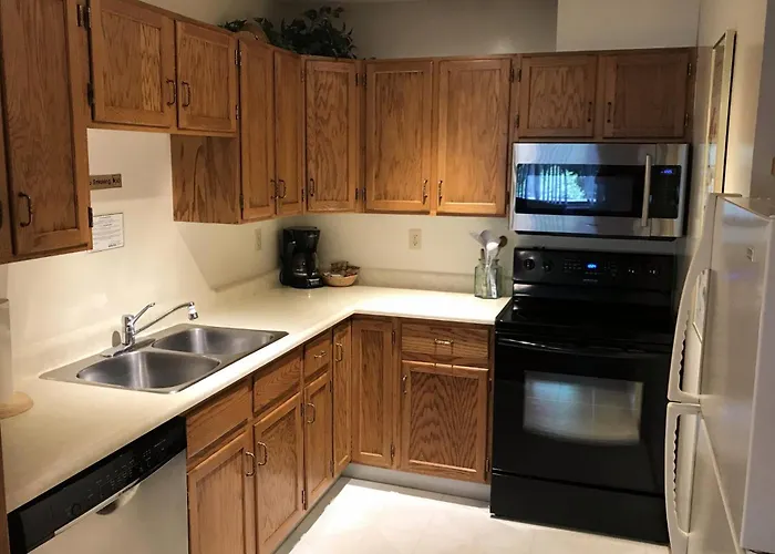 Griz Inn Rmc Rentals By Park Vacation Management