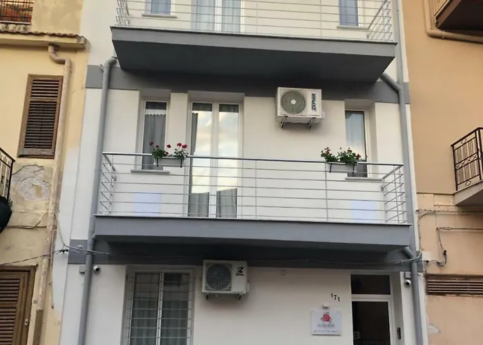 Le Tre Rose