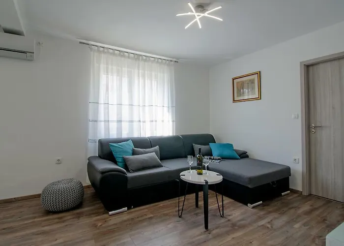 Apartment Pula R&D