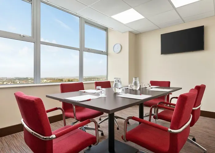 Ramada East Kilbride