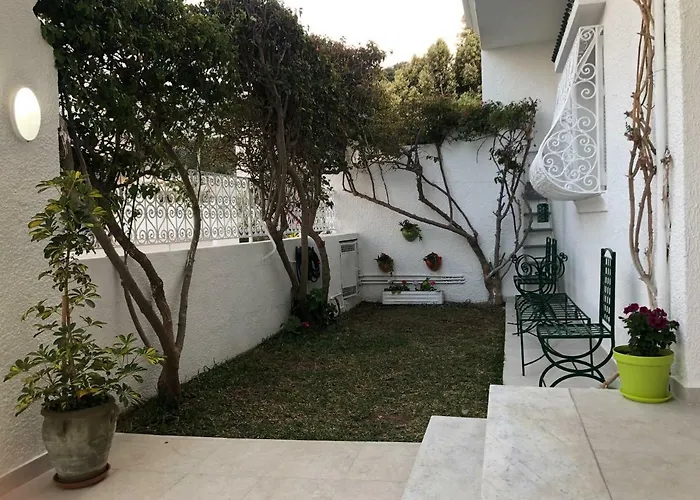 New Cosy 2 Bedrooms In La Marsa