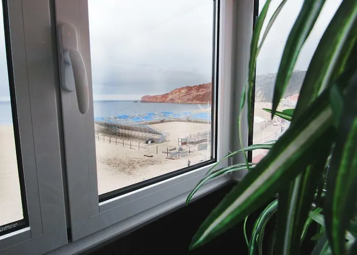 Holidays Nazare Marginal