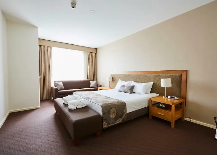 Mornington Hotel
