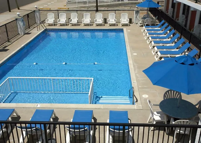 Aloha Oceanfront Motel