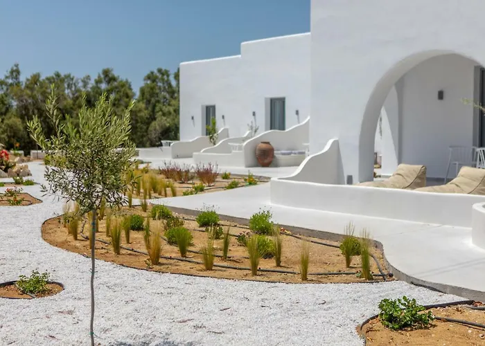 Crystal Mare Suites