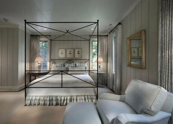 Old Edwards Inn And Spa