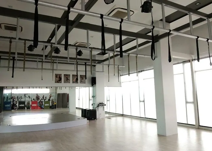 9D Sport Hotel