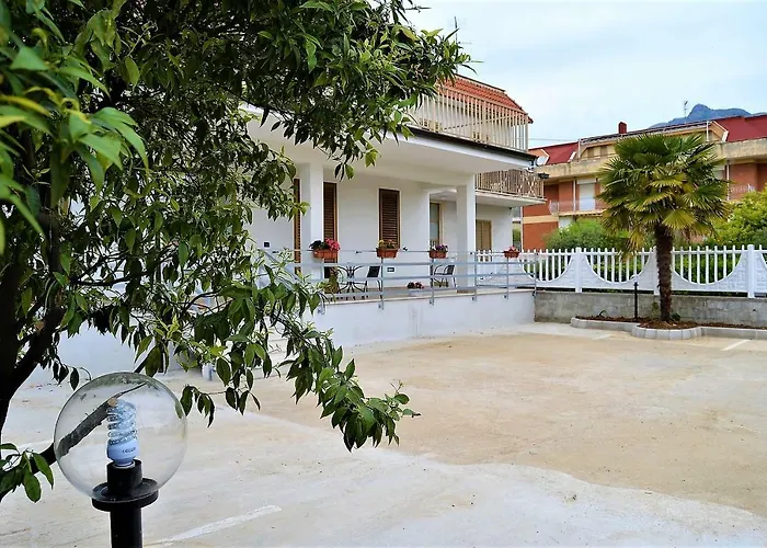 Guesthouse Holiday Formia Beach