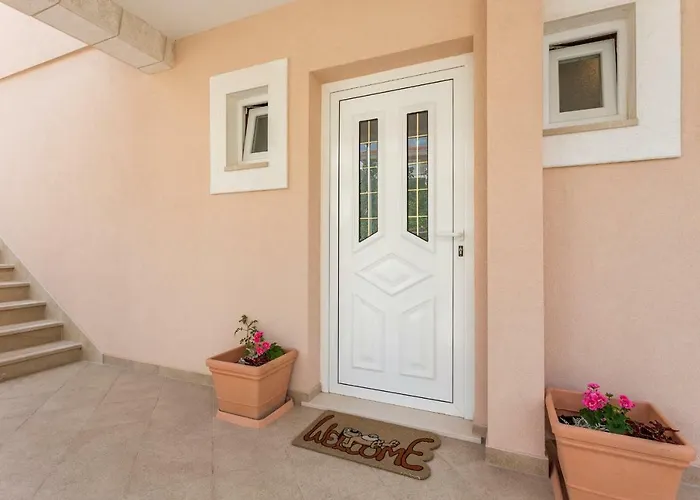 Apartments Gabelic