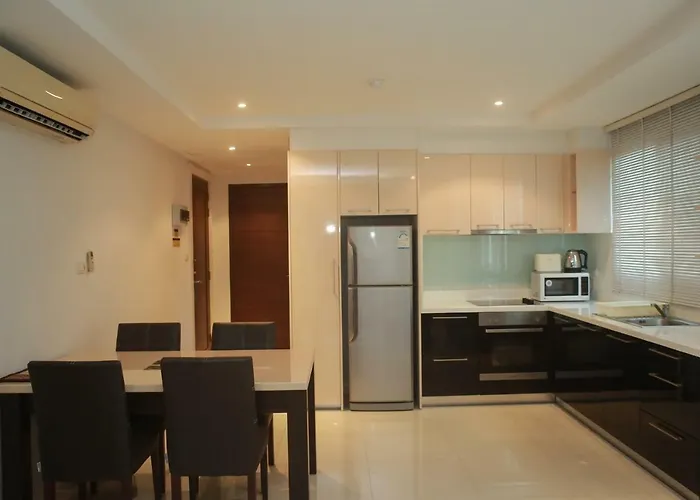Jomtien Beach Penthouses Condo