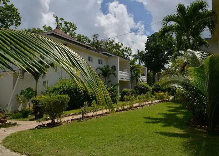 Negril Footeprints Hotel