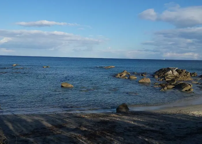 VILLA MILVIO con accesso privato in spiaggia