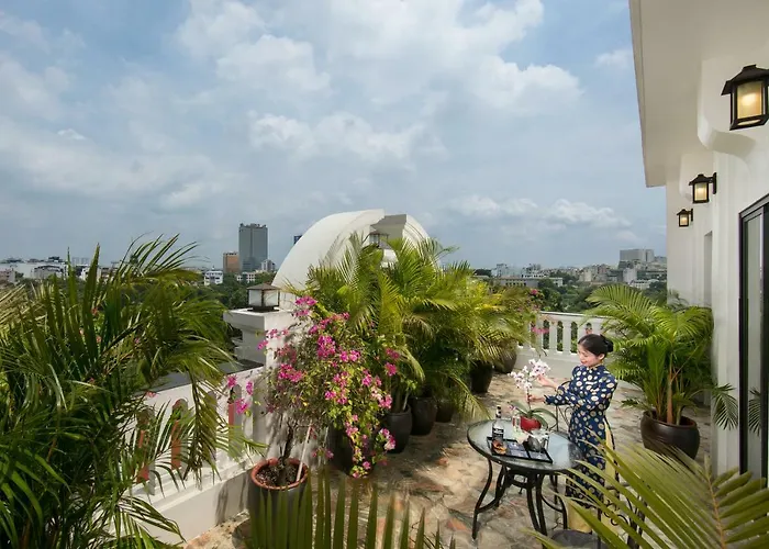 The Oriental Jade Hotel