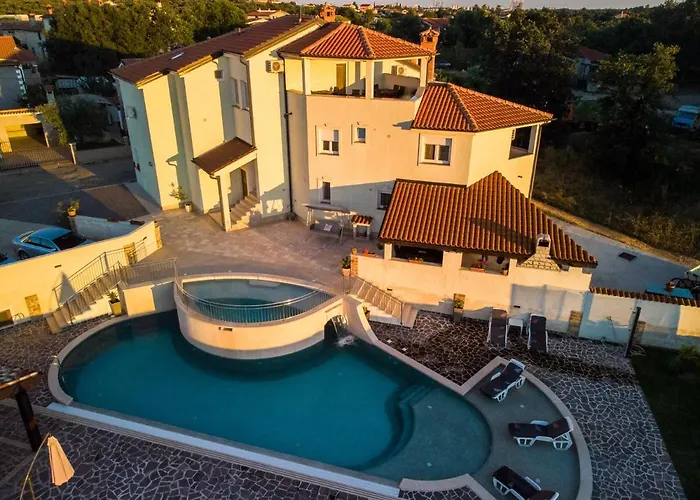 Apartments Amela