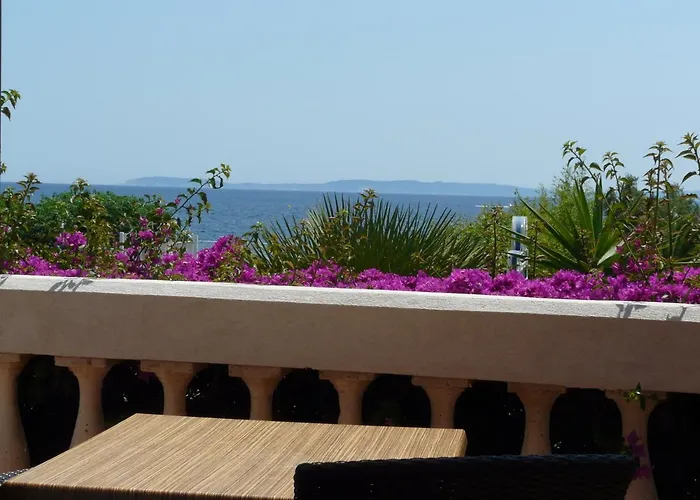 Hôtel Beau Soleil