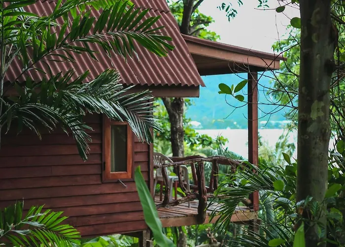 Phi Phi Sunset Bay Resort