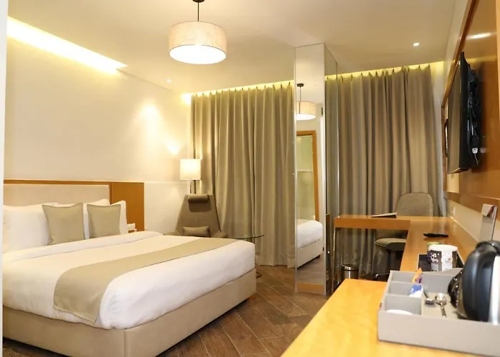 The Fern Residency, Morbi