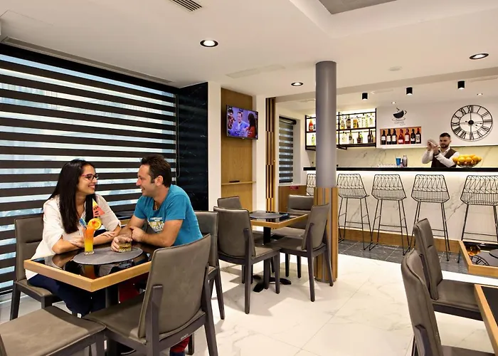 Hotel Ideon