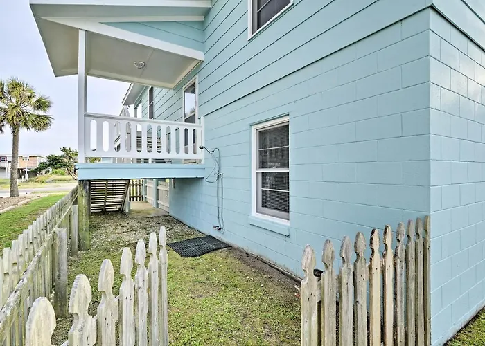 Steps To Beach! Coastal Second Row Retreat