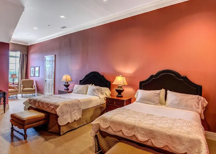 Cottages And Suites At River Landing
