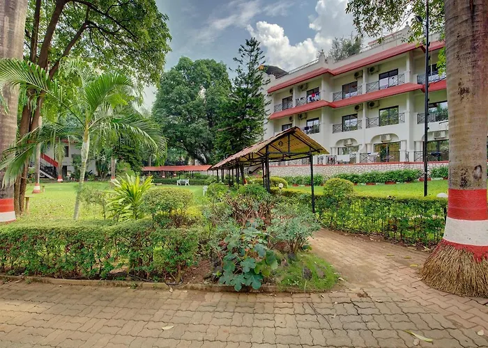 Khanvel Resort