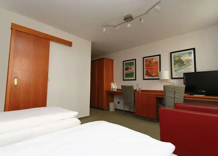 Hotel Reinhardts