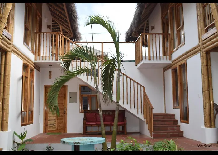 Hotel Bambu