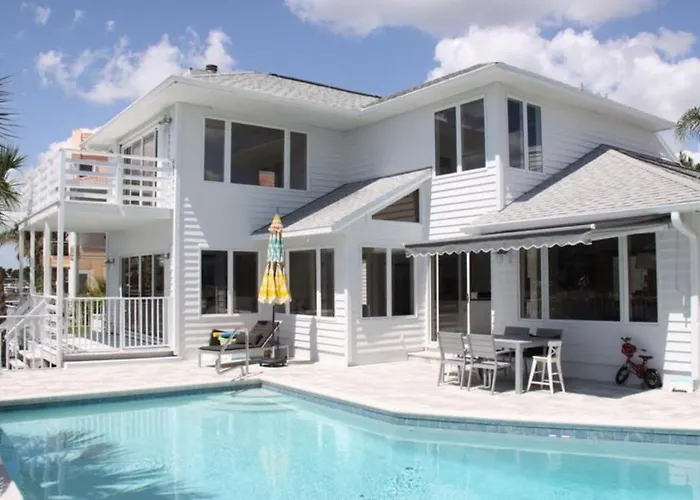 Luxury Pool Villa Located On The River In A Fantastic Location