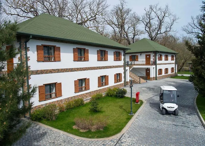 River Inn Resort And Spa